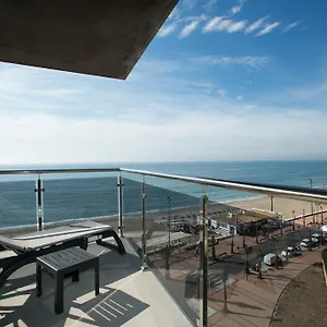 apartamentos-fuengirola-playa.1costadelsol.com/